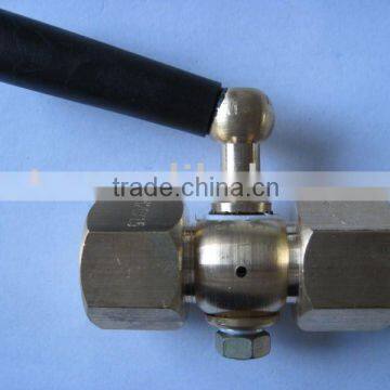 Gas saving switch for pressure gauge valve with a vent