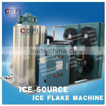 Large ice flake making machine for cooling fruits in Singapore