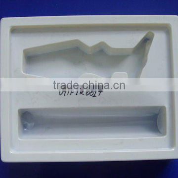 pvc vacuum formed clamshell pack for planter tool