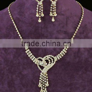 Heart Crystal Rhinestone Gold Necklace Earrings Set CS1051