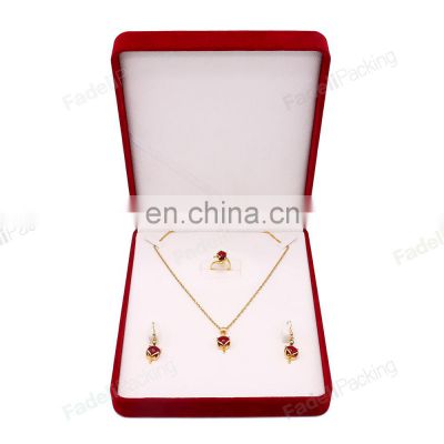 New arrival hot selling custom red velvet jewelry packaging box jewelry ring earring necklace box