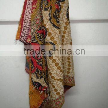 Reversible Vintage Cotton Kantha Quilt Patchwork Vintage Sari Throw Patchwork Cotton Bedding Banket