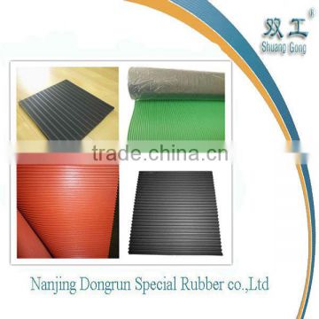 flat ribbed rubber mat