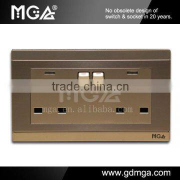 MGA Q7 Series J02AC33F 13A Switch Socket