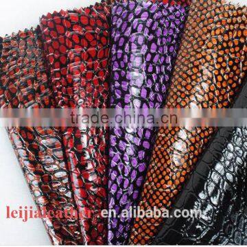 colorful pu synthetic leather with crocodile grain for bags printed pattern and knited backing technic