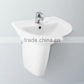 FH1107 Washbasin with Half Pedetal Bathroom Design Sanitary Ware Ceramic
