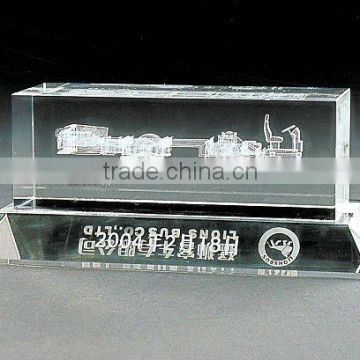 pure crystal traffic laser for desk decoration engraved (R-0088))