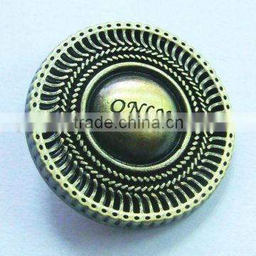 Thread and Anti-brass metal alloy pocket button for garment