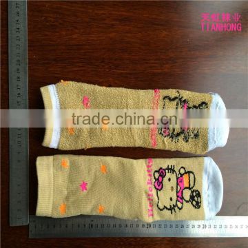 ZhuJi China Hot Sale Wholesale OEM Service Cute Cartoon Cotton Terry Sock Fashion Warm Socks For Cold Feet Cat Show Kids Sock
