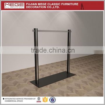 Retail Clothes Store Flooring Display Stand Design