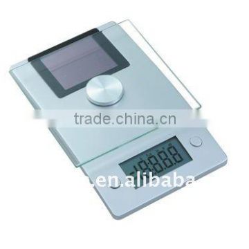 Fashion design solar kitchen scale with 150KG capacity