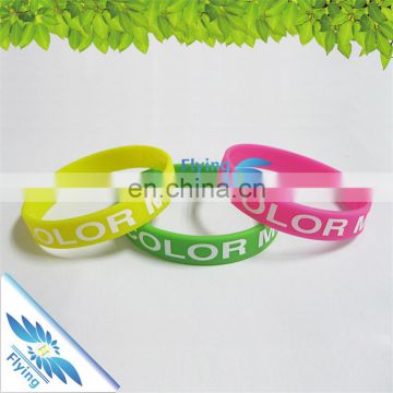 Luminous Rubber Wristbands Glow in Dard Silicone Special Design in Customized