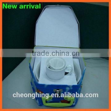 High quality beautiful house shape tin can with lock and handle for China cup