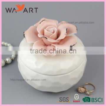 Funny Round Shaped Ceramic Gift Box Jewelry With Rose Flower