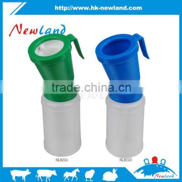 2015 new style non-return teat dip cup