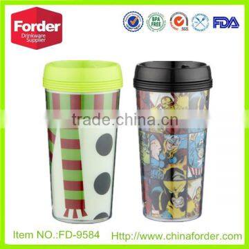 2014 fashion wholesale plastic mugs with custom logo