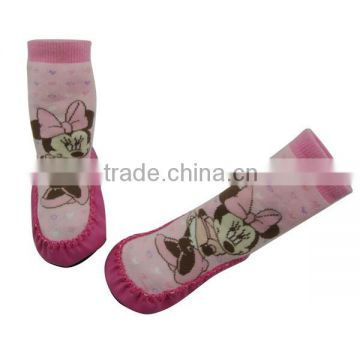 GSB-36 High quality fashion and comfortable pink baby girl socks that look like shoes with rubber sole
