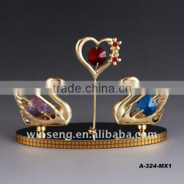 24K gold plated tabletop love swan decoration with crystals from swarovski