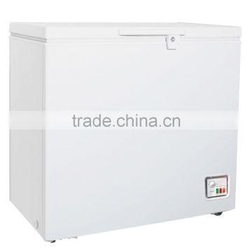 chest freezer with single door and basket