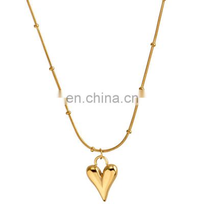 Wholesale fashion Titanium steel heart shape pendant beaded snake chain gold necklace