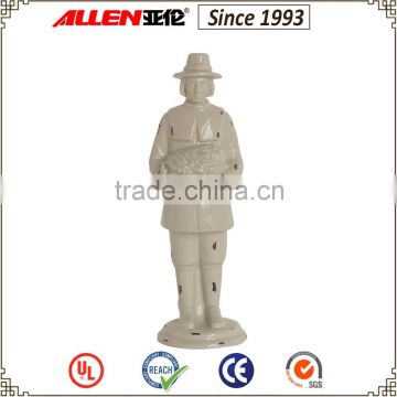 12.6"ceramic standing white man pilgrim figurines for Thanksgiving Day crafts