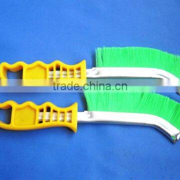 wire plastic handle cleaning brushes