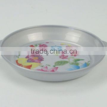plastic sliver and fruit plate