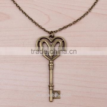 New arrival pop steampunk key chain heart pendant bronze statement necklace 2015 yiwu fashion jewelry hot sale