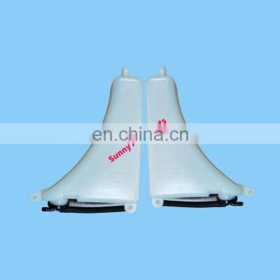 Hilux Radiator Spare Tank Overflow Bottle Tank Petrol for Toyota Vigo Revo Rocco Innova Fortuner 2005 2016 2020-