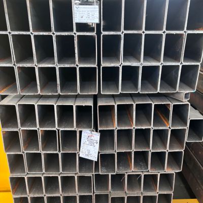 Q235 Q355 Square / rectangular / round Black welded steel pipe steel tube steel hollow section from China