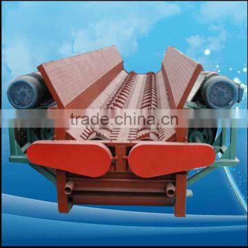 Wood logs peeling machine with small wood damage, wood peeling groove for sale