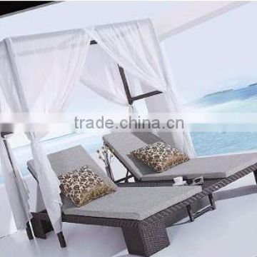 Luxury Sunbed with Cabana Fabric on top