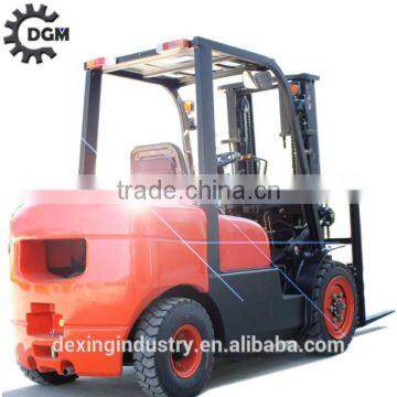 China New Diesel Forklift 3000 kg Three Stage Mast Pneumatic Tires, Side Shift / Full Free Lift/ Tilt Mast