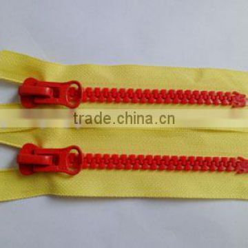 8# plastic resin zipper close end zipper thumb puller auto-lock zipper slider garment zipper