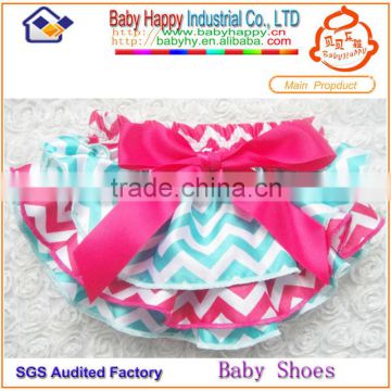 wholesale cool beautiful fancy soft touch satin fashion baby bloomer for toddler