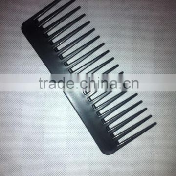 nice and good quality plastic combs