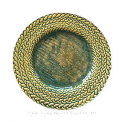 Wholesale Bulk Modern Round Braided Rim Green And Gold Glass Charger Plates Table Elegant Serving Trays