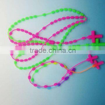 Eco-friendly Newest promotional soft silicone beads for necklace