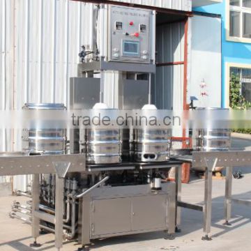 Cleaning and filling machine