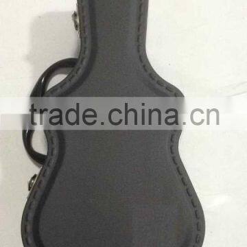 2016 hot sell Guitar Shape Tin Box , Lunch tin box with lock and plastic handle