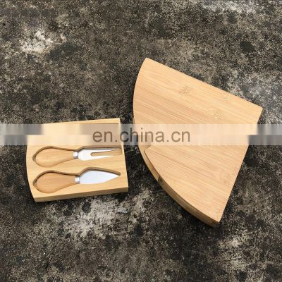 Eco Friendly New Design Unique Kitchen Household Mini Bamboo Cheese Board