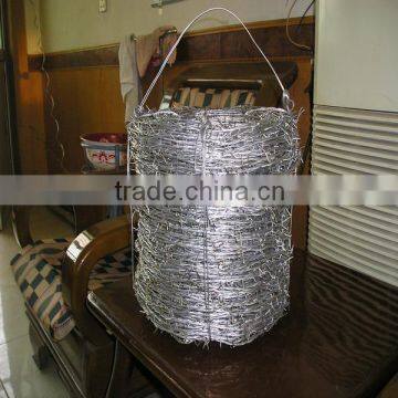 12*12 types security sharp military barbed wire roll