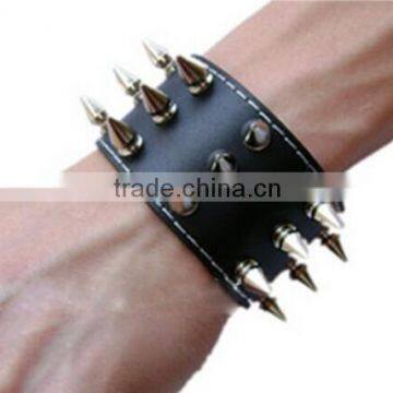 man rivet leather bracelet