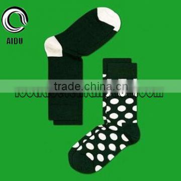 Green Background Mid-calf Sock High quality Custom Design Thermal Smart Heated Socks