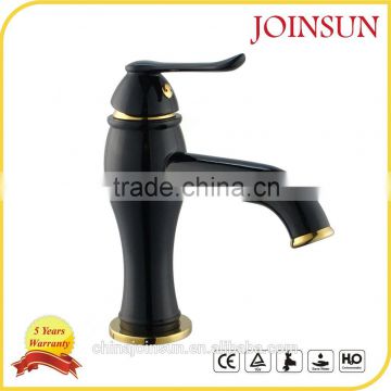 Unique Design Gold Black water mixer