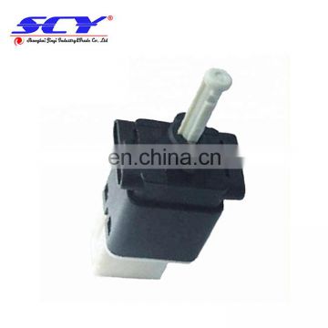 Car Brake Lamp Switch Suitable for Mazda FC01-66490 FC0166490