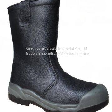 safety boots with steel toe