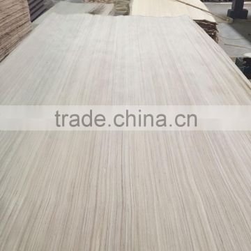 linyi factory 0.3mm Grade a b c white recon veneer for india furniture