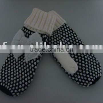 Acrylic Twin Color Bowknot Gloves