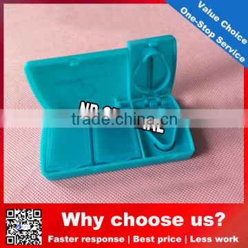 Plastic pill box / pill box with cutter / plastic pill case